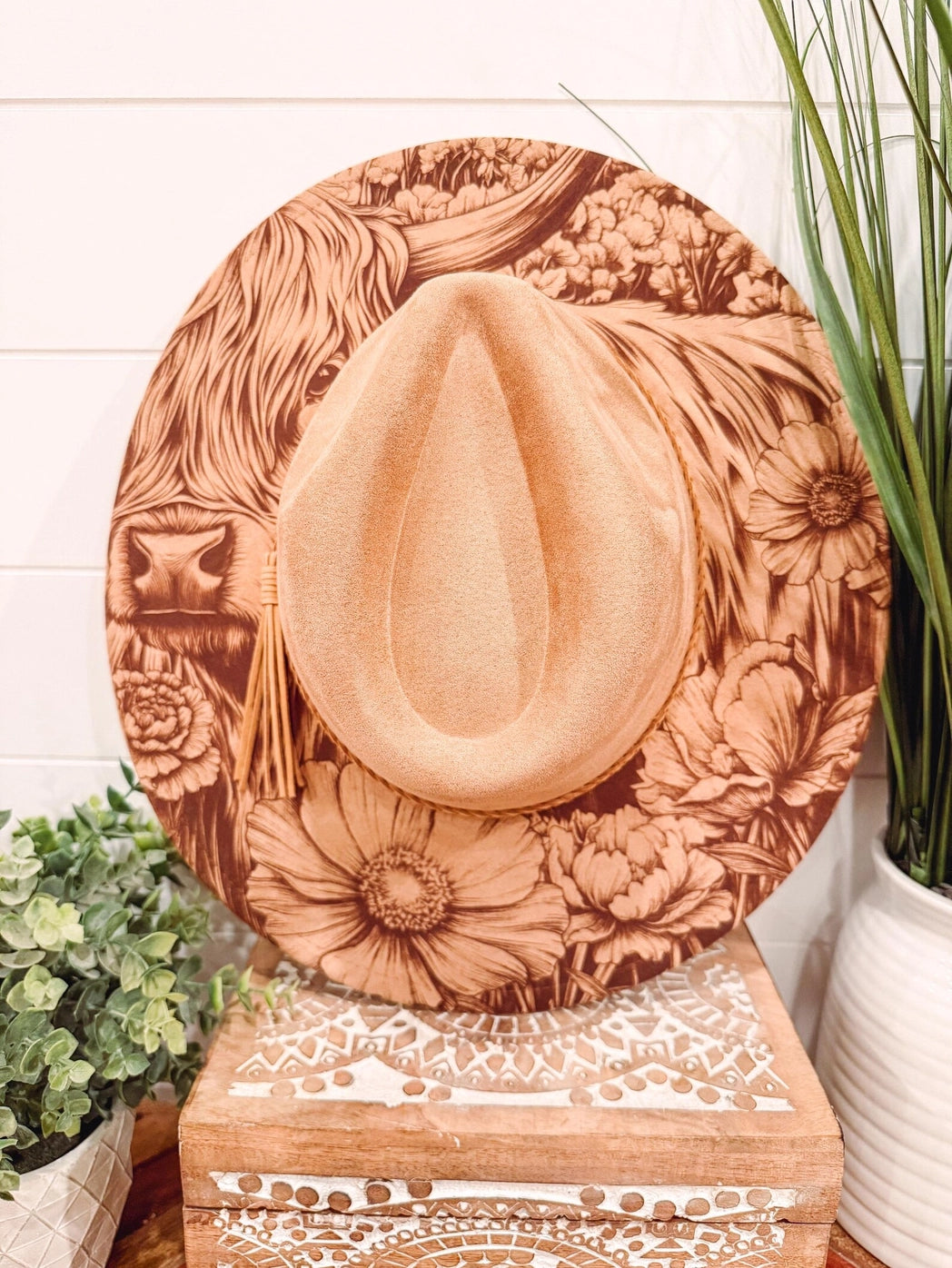 NEW - Highlander Cow Floral Engraved Cowgirl Hat
